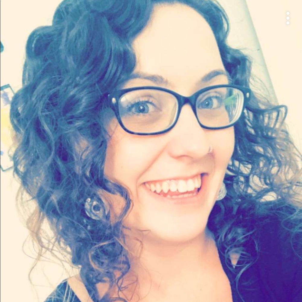 Meet your Posher, Crissy